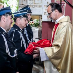 Poświęcenie ornatu podarowanego przez OSP Antoniów